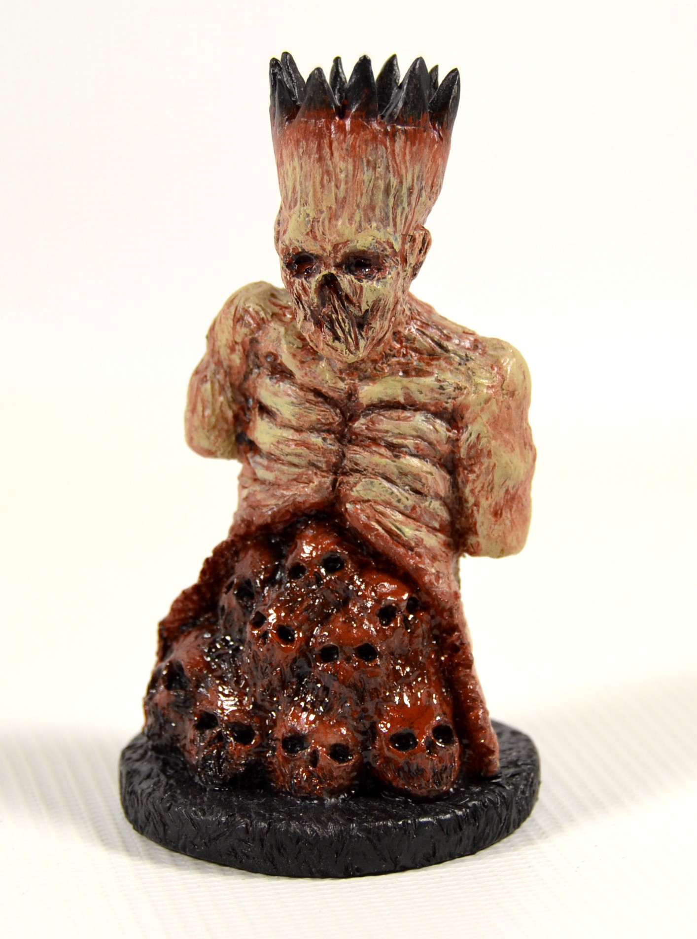 Фигурка "Mr. Chrevougod"